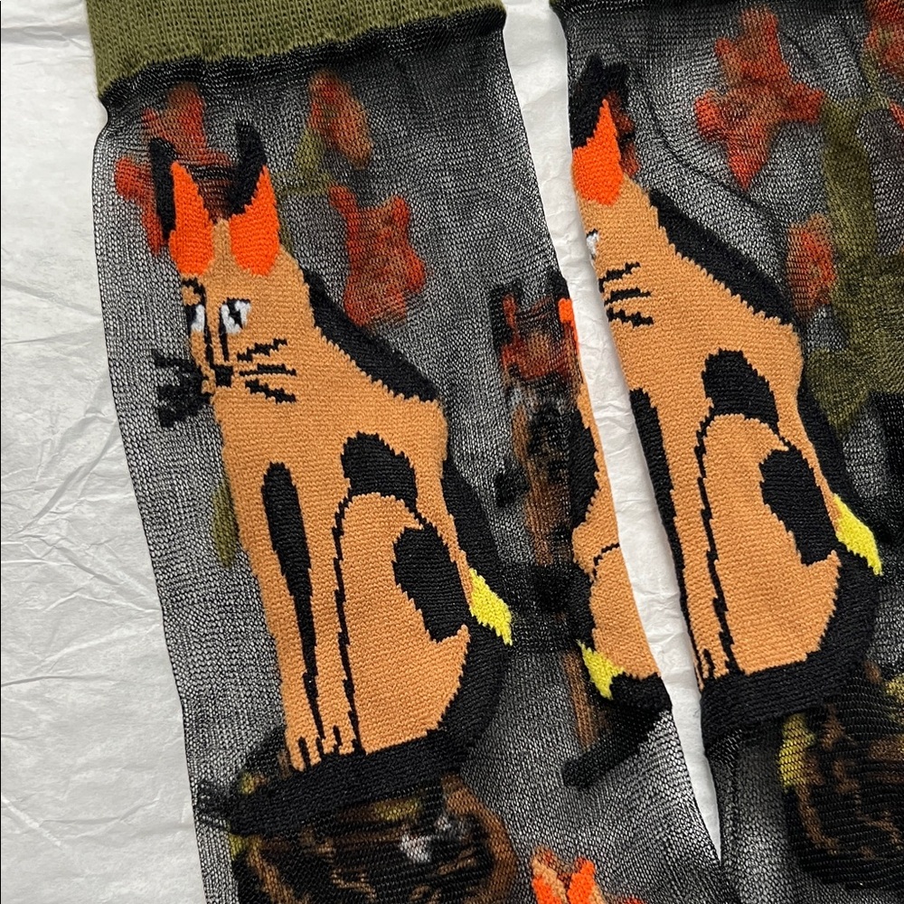 Colorful Cat Patterned Socks - Picture 2 of 3